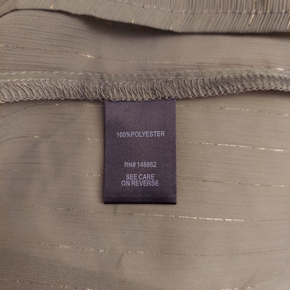 Torrid Crinkle Chiffon Flutter Sleeve Top 3X - Picture 8 of 10